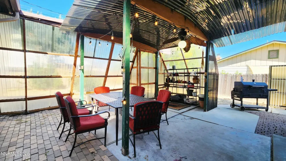 2195 Prince, Reno, Nevada 89503, 3 Bedrooms Bedrooms, ,2 BathroomsBathrooms,Residential,Residential,Prince,0,260012444