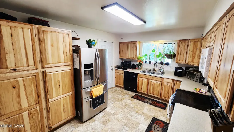 2195 Prince, Reno, Nevada 89503, 3 Bedrooms Bedrooms, ,2 BathroomsBathrooms,Residential,Residential,Prince,0,260012444