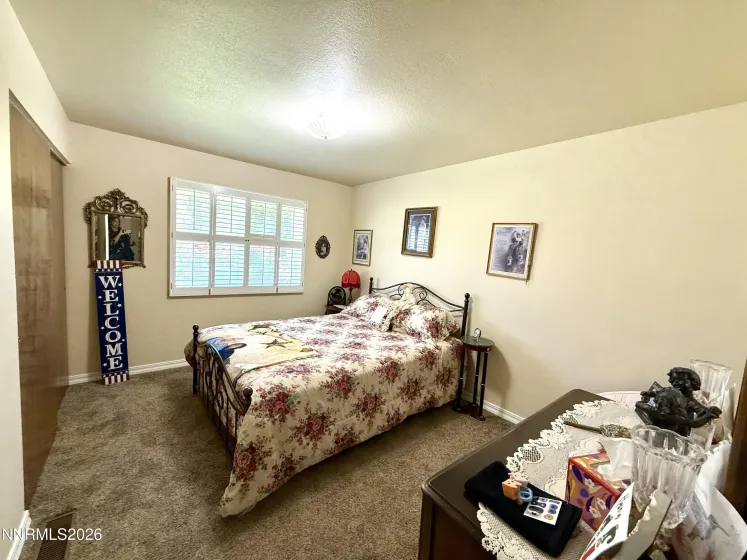 17 Maple, Yerington, Nevada 89447, 3 Bedrooms Bedrooms, ,2 BathroomsBathrooms,Residential,Residential,Maple,0,260012445