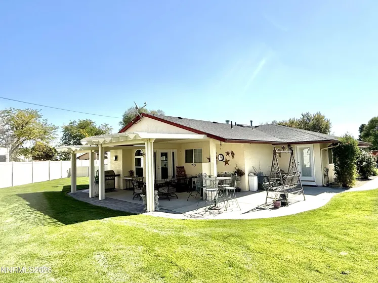 17 Maple, Yerington, Nevada 89447, 3 Bedrooms Bedrooms, ,2 BathroomsBathrooms,Residential,Residential,Maple,0,260012445