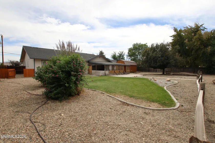 63 Highway 208, Yerington, Nevada 89447, 3 Bedrooms Bedrooms, ,2 BathroomsBathrooms,Residential,Residential,Highway 208,0,260012450