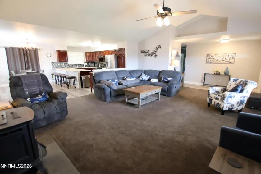63 Highway 208, Yerington, Nevada 89447, 3 Bedrooms Bedrooms, ,2 BathroomsBathrooms,Residential,Residential,Highway 208,0,260012450