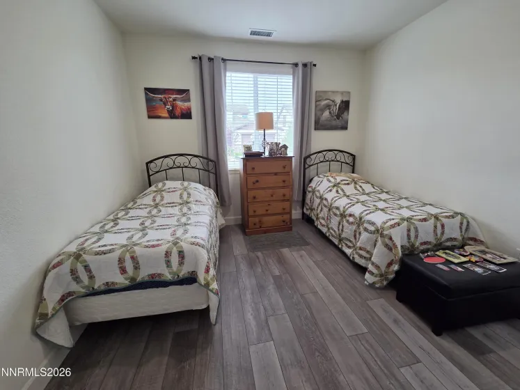 1241 Alfalfa, Sparks, Nevada 89436, 4 Bedrooms Bedrooms, ,3 BathroomsBathrooms,Residential,Residential,Alfalfa,0,260012453