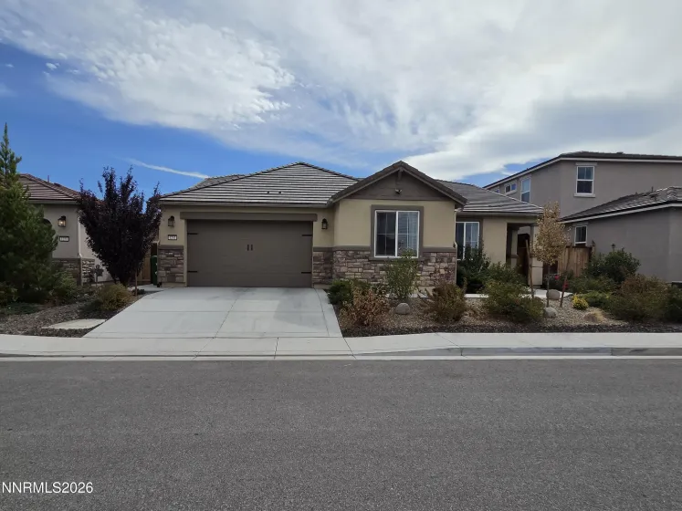 1241 Alfalfa, Sparks, Nevada 89436, 4 Bedrooms Bedrooms, ,3 BathroomsBathrooms,Residential,Residential,Alfalfa,0,260012453