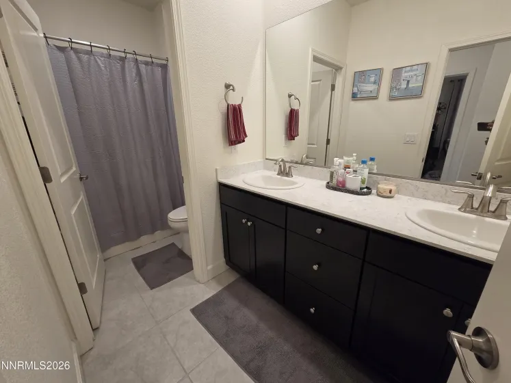 1241 Alfalfa, Sparks, Nevada 89436, 4 Bedrooms Bedrooms, ,3 BathroomsBathrooms,Residential,Residential,Alfalfa,0,260012453