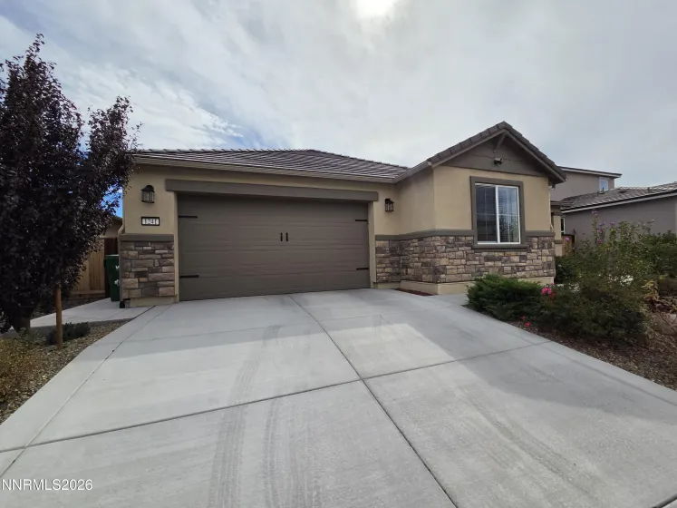 1241 Alfalfa, Sparks, Nevada 89436, 4 Bedrooms Bedrooms, ,3 BathroomsBathrooms,Residential,Residential,Alfalfa,0,260012453