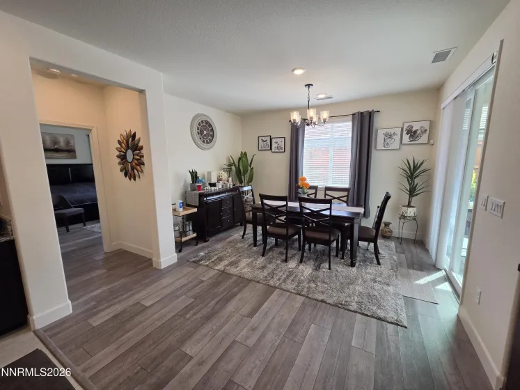 1241 Alfalfa, Sparks, Nevada 89436, 4 Bedrooms Bedrooms, ,3 BathroomsBathrooms,Residential,Residential,Alfalfa,0,260012453