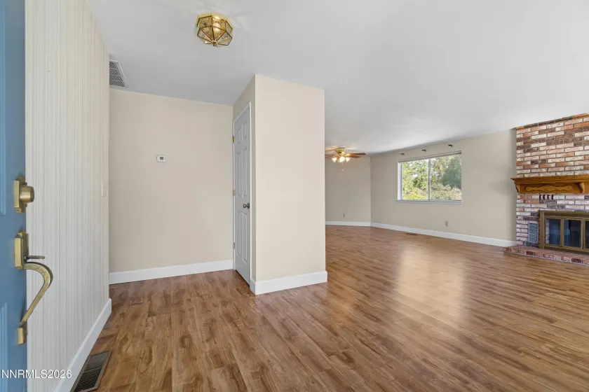 1188 Manhattan, Gardnerville, Nevada 89460, 4 Bedrooms Bedrooms, ,3 BathroomsBathrooms,Residential,Residential,Manhattan,0,260012454