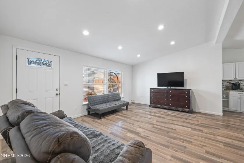 7670 Lytton, Reno, Nevada 89506, 4 Bedrooms Bedrooms, ,2 BathroomsBathrooms,Residential,Residential,Lytton,0,260012457