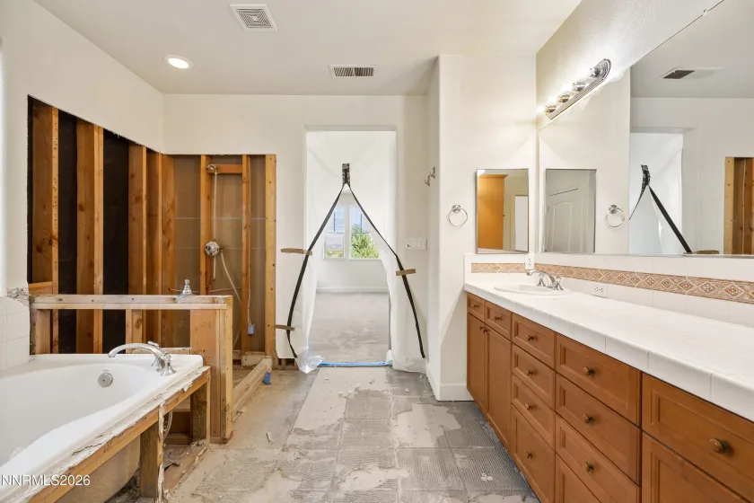 6040 Cielo, Sparks, Nevada 89436, 3 Bedrooms Bedrooms, ,3 BathroomsBathrooms,Residential,Residential,Cielo,0,260012458