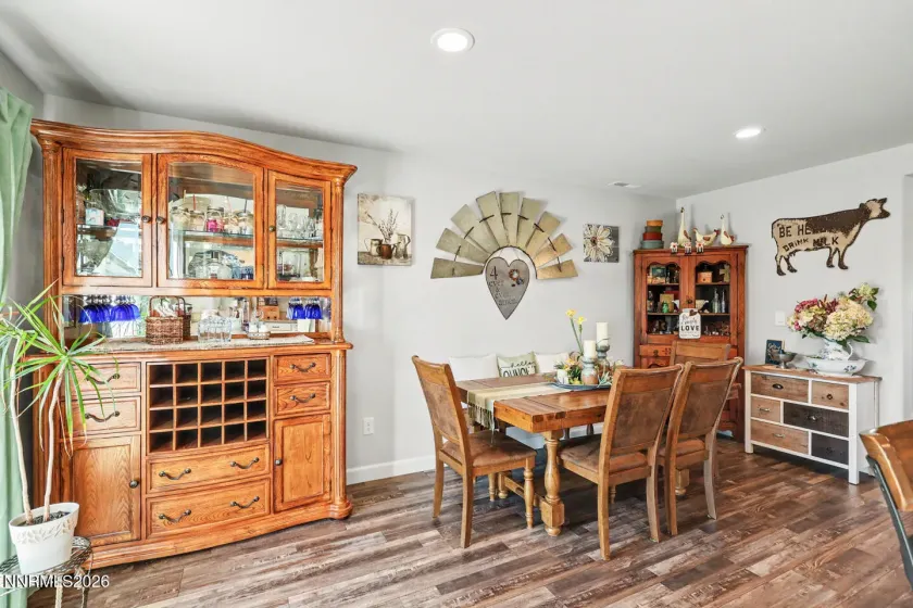 1280 Venitian, Fallon, Nevada 89406, 4 Bedrooms Bedrooms, ,2 BathroomsBathrooms,Residential,Residential,Venitian,0,260012459