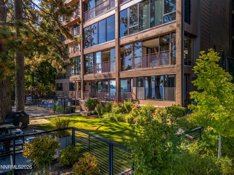 455 Lakeshore, Incline Village, Nevada 89451, 2 Bedrooms Bedrooms, ,2 BathroomsBathrooms,Residential,Residential,Lakeshore,0,250058126