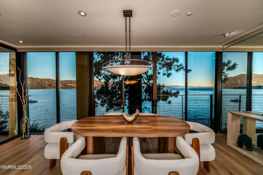 455 Lakeshore, Incline Village, Nevada 89451, 2 Bedrooms Bedrooms, ,2 BathroomsBathrooms,Residential,Residential,Lakeshore,0,250058126