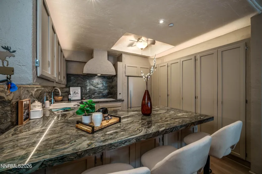 455 Lakeshore, Incline Village, Nevada 89451, 2 Bedrooms Bedrooms, ,2 BathroomsBathrooms,Residential,Residential,Lakeshore,0,250058126