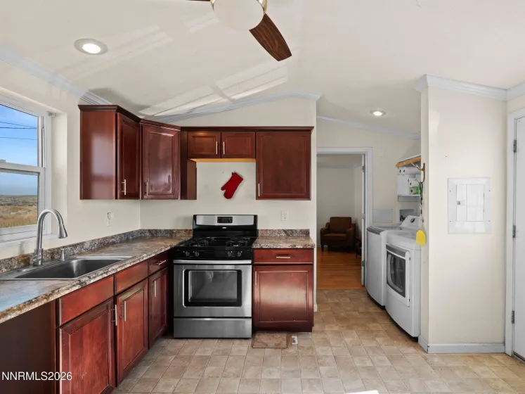 2035 7th, Silver Springs, Nevada 89429, 3 Bedrooms Bedrooms, ,2 BathroomsBathrooms,Residential,Residential,7th,0,260012461