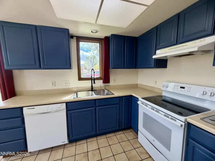 305 Rowel, Reno, Nevada 89508, 3 Bedrooms Bedrooms, ,2 BathroomsBathrooms,Residential,Residential,Rowel,0,260012462