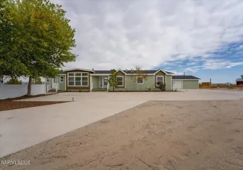 10880 Carson, Fallon, Nevada 89406, 3 Bedrooms Bedrooms, ,2 BathroomsBathrooms,Residential,Residential,Carson,0,260012483 10880 Carson, Fallon, Nevada 89406, 3 Bedrooms Bedrooms, ,2 BathroomsBathrooms,Residential,Residential,Carson,0,260012483