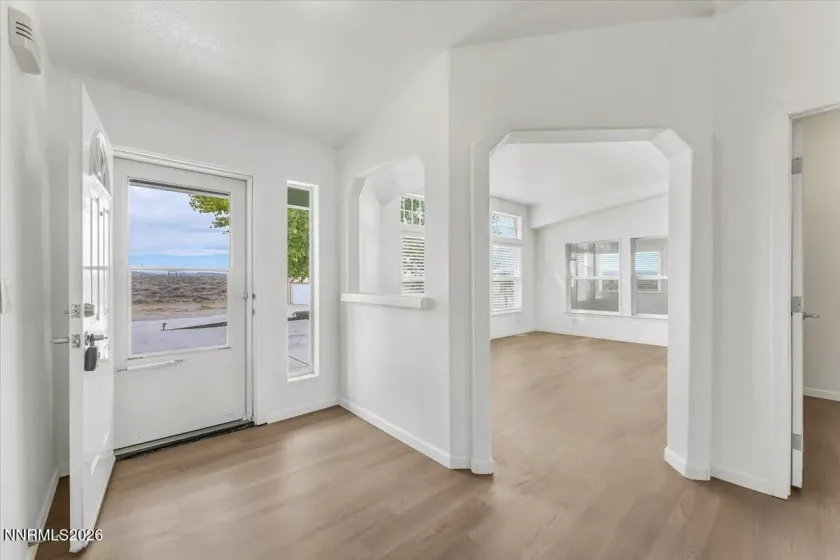 10880 Carson, Fallon, Nevada 89406, 3 Bedrooms Bedrooms, ,2 BathroomsBathrooms,Residential,Residential,Carson,0,260012483