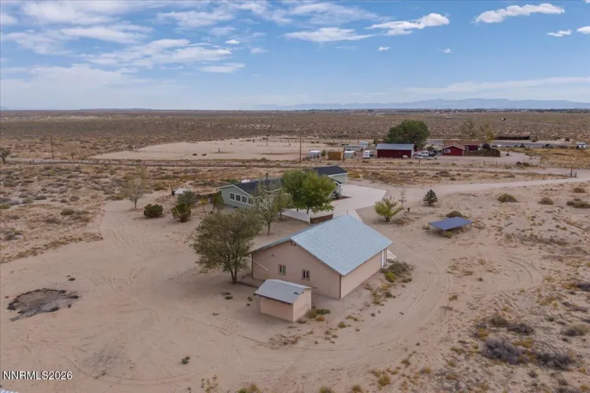 10880 Carson, Fallon, Nevada 89406, 3 Bedrooms Bedrooms, ,2 BathroomsBathrooms,Residential,Residential,Carson,0,260012483