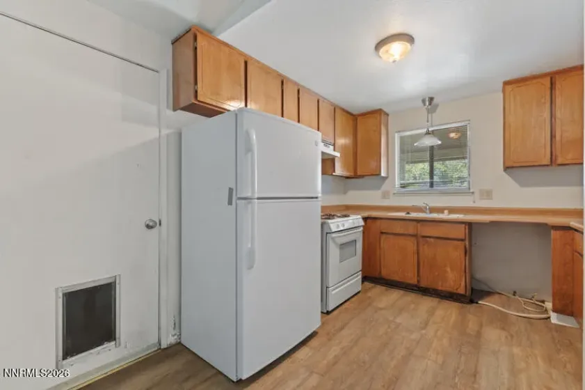 1029 Siskiyou, Carson City, Nevada 89701, 3 Bedrooms Bedrooms, ,2 BathroomsBathrooms,Residential,Residential,Siskiyou,0,260008663
