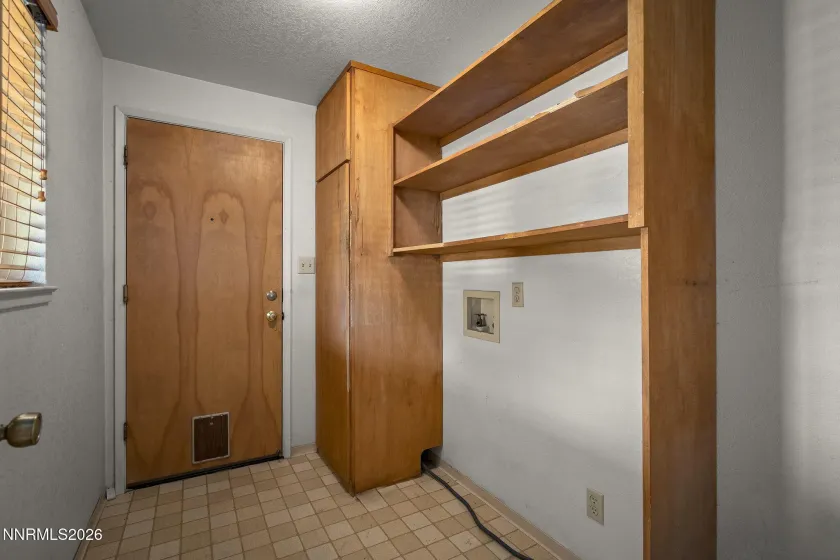 2060 Bonneville, Reno, Nevada 89503, 2 Bedrooms Bedrooms, ,3 BathroomsBathrooms,Residential,Residential,Bonneville,0,260012492