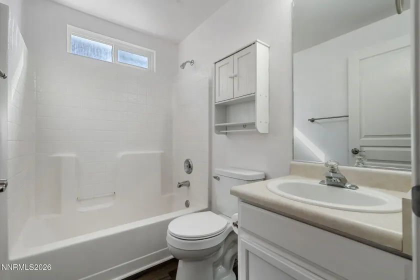 639 Brook, Fernley, Nevada 89408, 3 Bedrooms Bedrooms, ,2 BathroomsBathrooms,Residential,Residential,Brook,0,260012498