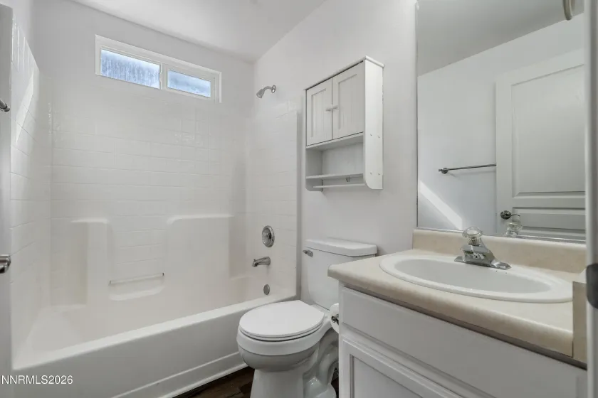 639 Brook, Fernley, Nevada 89408, 3 Bedrooms Bedrooms, ,2 BathroomsBathrooms,Residential,Residential,Brook,0,260012498