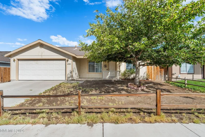 639 Brook, Fernley, Nevada 89408, 3 Bedrooms Bedrooms, ,2 BathroomsBathrooms,Residential,Residential,Brook,0,260012498