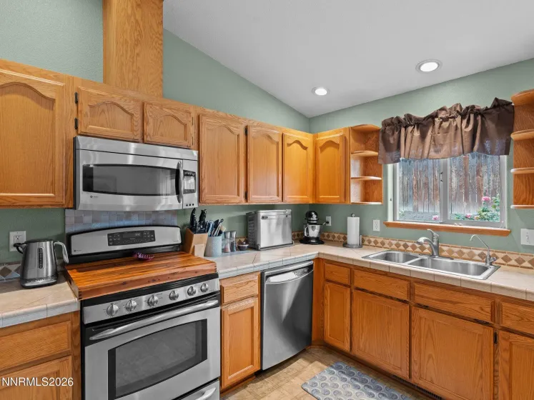 1719 Bunker, Fernley, Nevada 89408, 4 Bedrooms Bedrooms, ,2 BathroomsBathrooms,Residential,Residential,Bunker,0,260012500
