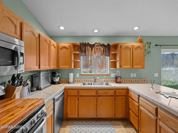 1719 Bunker, Fernley, Nevada 89408, 4 Bedrooms Bedrooms, ,2 BathroomsBathrooms,Residential,Residential,Bunker,0,260012500