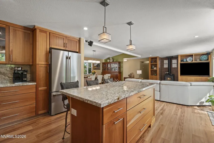 12940 Thomas Creek, Reno, Nevada 89511, 3 Bedrooms Bedrooms, ,2 BathroomsBathrooms,Residential,Residential,Thomas Creek,0,260012508