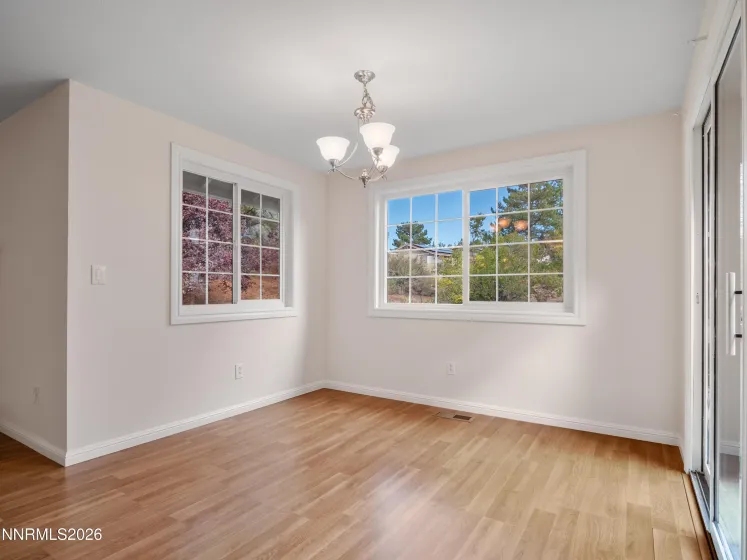 12745 Thomas Creek, Reno, Nevada 89511, 3 Bedrooms Bedrooms, ,2 BathroomsBathrooms,Residential,Residential,Thomas Creek,0,260012514