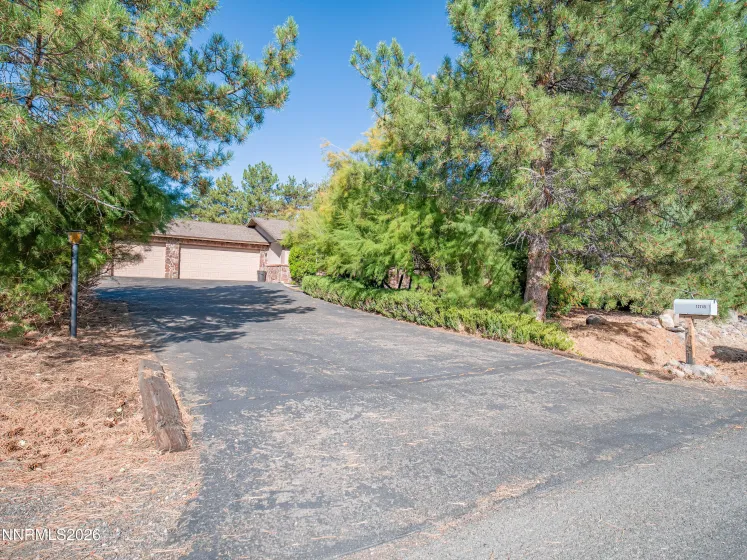 12745 Thomas Creek, Reno, Nevada 89511, 3 Bedrooms Bedrooms, ,2 BathroomsBathrooms,Residential,Residential,Thomas Creek,0,260012514