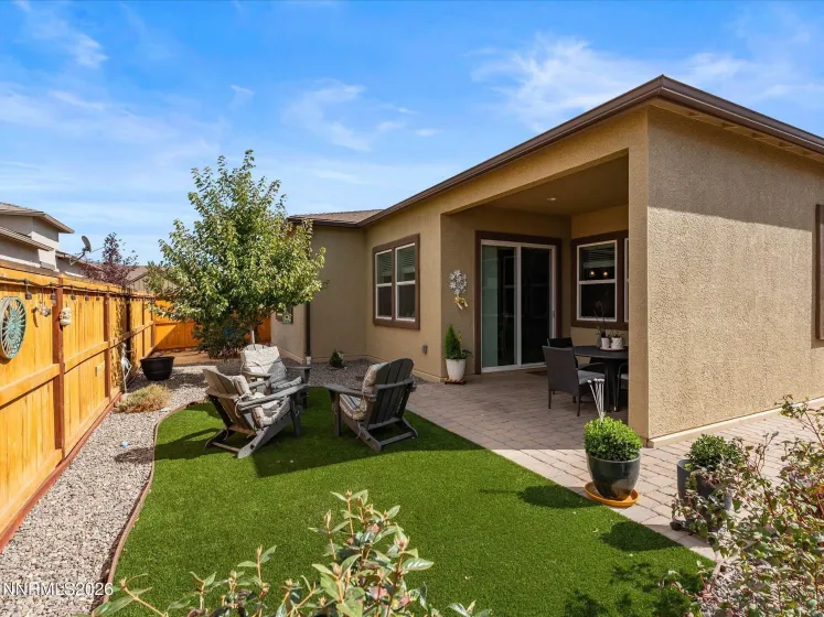 2250 Newberry, Sparks, Nevada 89436, 2 Bedrooms Bedrooms, ,2 BathroomsBathrooms,Residential,Residential,Newberry,0,260012515