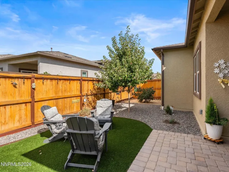 2250 Newberry, Sparks, Nevada 89436, 2 Bedrooms Bedrooms, ,2 BathroomsBathrooms,Residential,Residential,Newberry,0,260012515