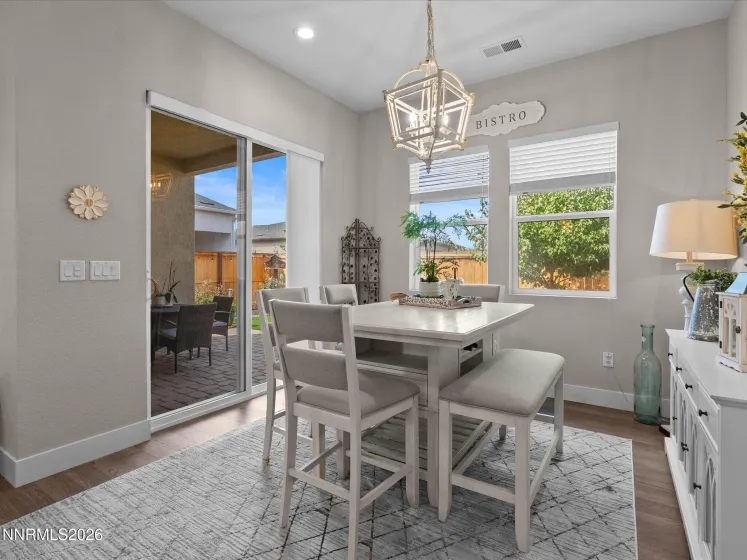 2250 Newberry, Sparks, Nevada 89436, 2 Bedrooms Bedrooms, ,2 BathroomsBathrooms,Residential,Residential,Newberry,0,260012515