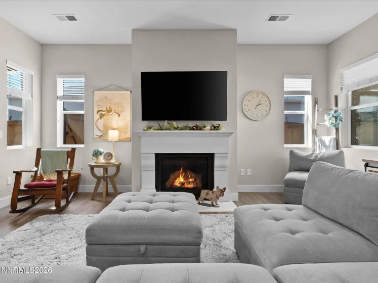 2250 Newberry, Sparks, Nevada 89436, 2 Bedrooms Bedrooms, ,2 BathroomsBathrooms,Residential,Residential,Newberry,0,260012515