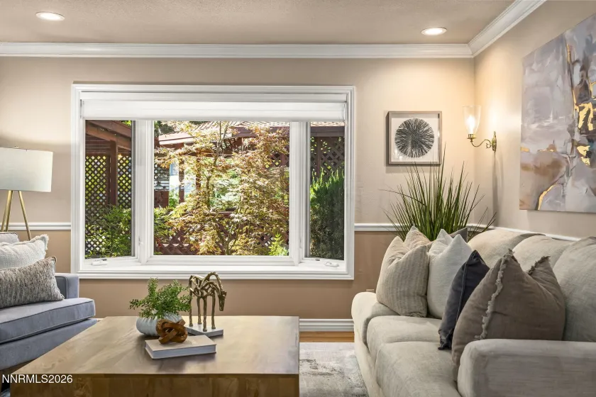 2255 Sequoia, Reno, Nevada 89502, 2 Bedrooms Bedrooms, ,3 BathroomsBathrooms,Residential,Residential,Sequoia,0,260012531