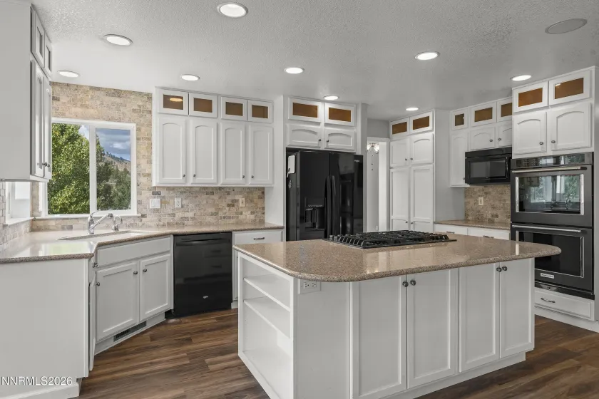 3628 Lakeview, Carson City, Nevada 89703, 4 Bedrooms Bedrooms, ,3 BathroomsBathrooms,Residential,Residential,Lakeview,0,260012532