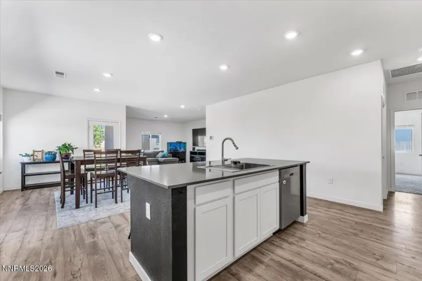 966 Kathryn, Fernley, Nevada 89408, 4 Bedrooms Bedrooms, ,2 BathroomsBathrooms,Residential,Residential,Kathryn,0,260012535