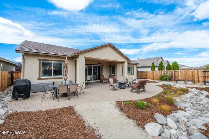 9820 Nahar, Reno, Nevada 89521, 2 Bedrooms Bedrooms, ,3 BathroomsBathrooms,Residential,Residential,Nahar,0,260012538
