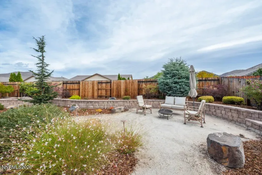 9820 Nahar, Reno, Nevada 89521, 2 Bedrooms Bedrooms, ,3 BathroomsBathrooms,Residential,Residential,Nahar,0,260012538