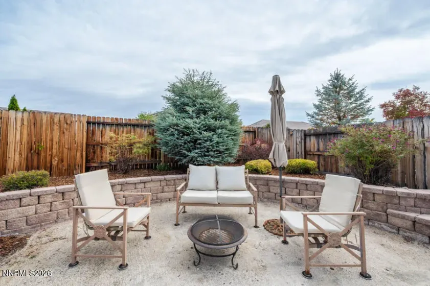 9820 Nahar, Reno, Nevada 89521, 2 Bedrooms Bedrooms, ,3 BathroomsBathrooms,Residential,Residential,Nahar,0,260012538