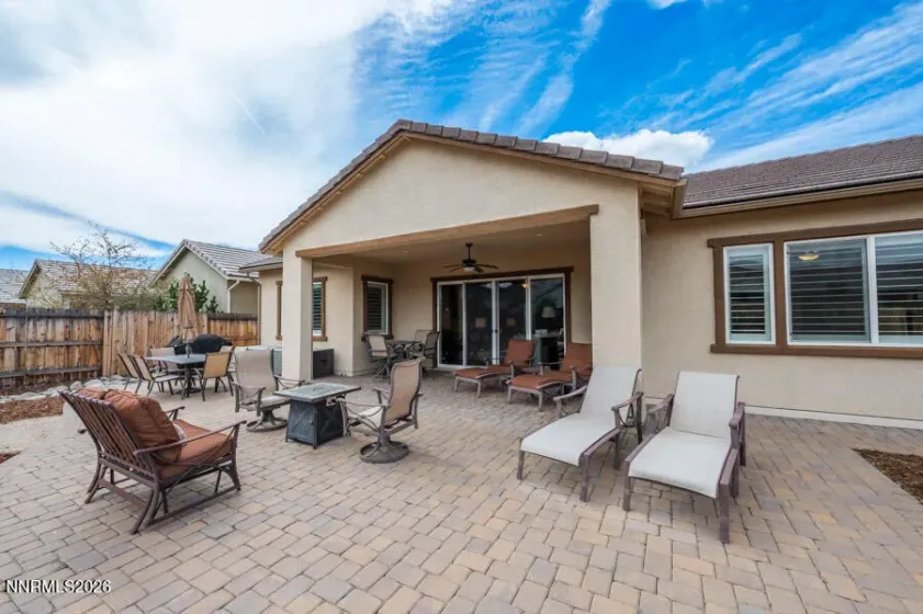 9820 Nahar, Reno, Nevada 89521, 2 Bedrooms Bedrooms, ,3 BathroomsBathrooms,Residential,Residential,Nahar,0,260012538