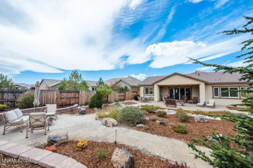 9820 Nahar, Reno, Nevada 89521, 2 Bedrooms Bedrooms, ,3 BathroomsBathrooms,Residential,Residential,Nahar,0,260012538