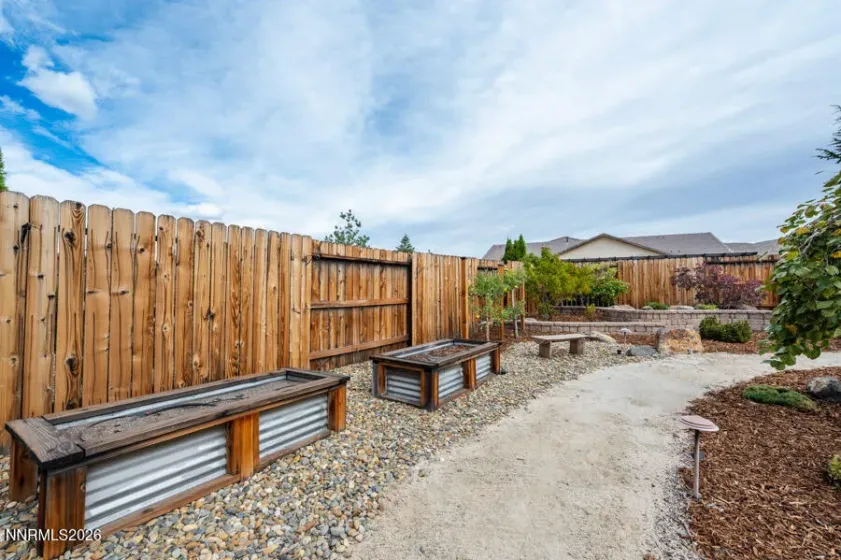 9820 Nahar, Reno, Nevada 89521, 2 Bedrooms Bedrooms, ,3 BathroomsBathrooms,Residential,Residential,Nahar,0,260012538
