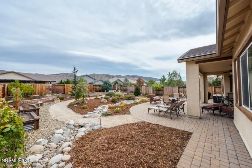 9820 Nahar, Reno, Nevada 89521, 2 Bedrooms Bedrooms, ,3 BathroomsBathrooms,Residential,Residential,Nahar,0,260012538