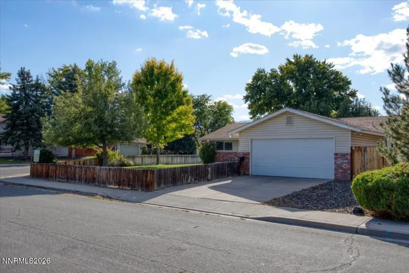 3095 Santa Ana, Reno, Nevada 89502, 3 Bedrooms Bedrooms, ,2 BathroomsBathrooms,Residential,Residential,Santa Ana,0,260012540