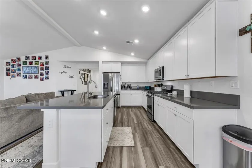 1201 Avian, Spanish Springs, Nevada 89441, 4 Bedrooms Bedrooms, ,3 BathroomsBathrooms,Residential,Residential,Avian,0,260012542