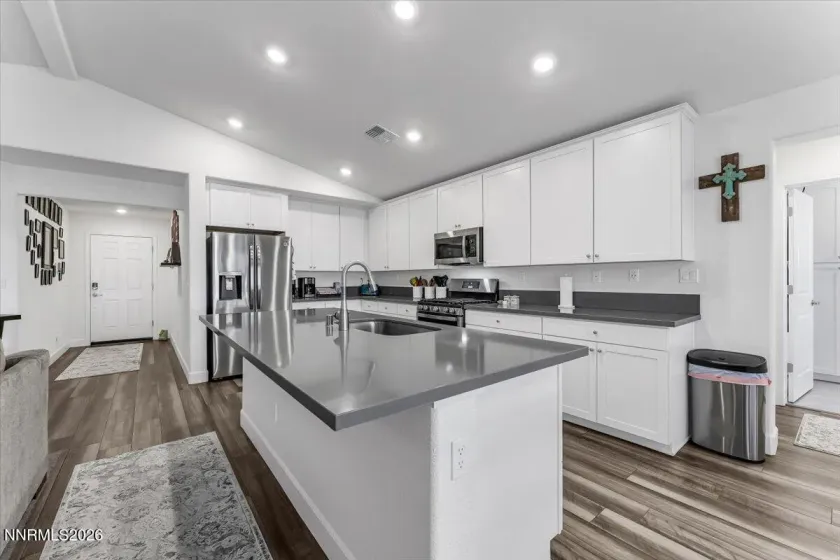 1201 Avian, Spanish Springs, Nevada 89441, 4 Bedrooms Bedrooms, ,3 BathroomsBathrooms,Residential,Residential,Avian,0,260012542